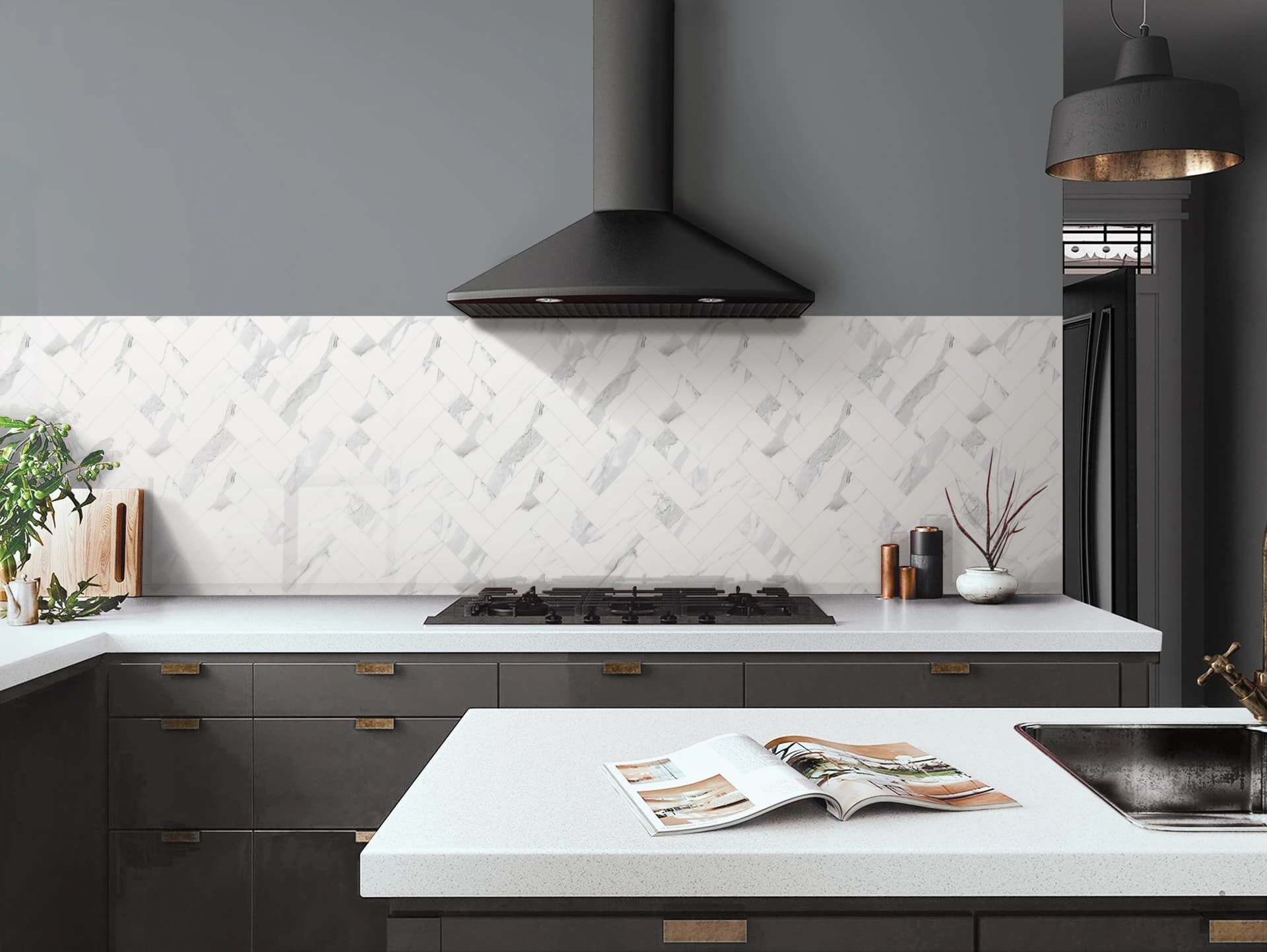 Ceramic tile and stone